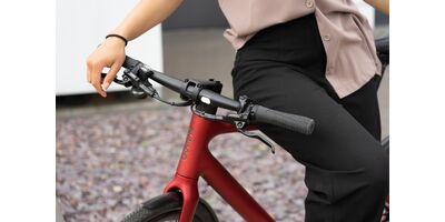 URWAHN | Platzhirsch Urban E-Bike integriertes Frontlicht im Lenker